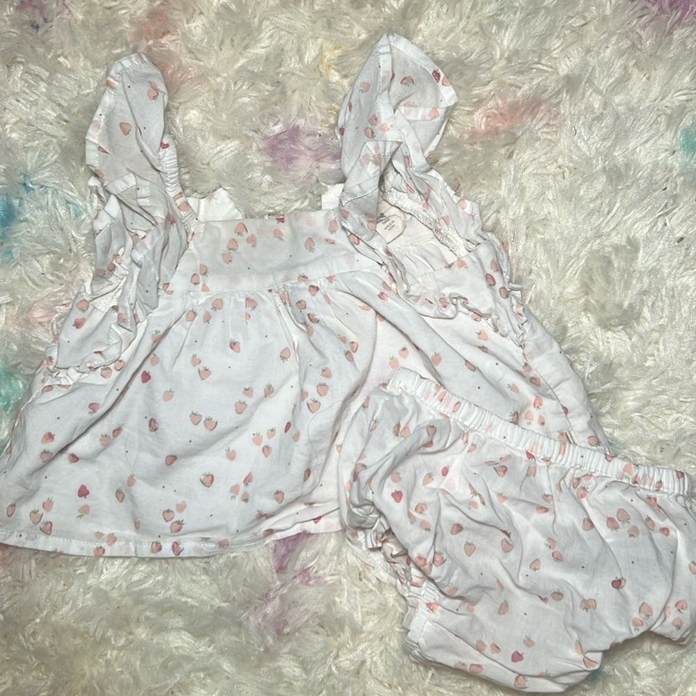 BABY GAP GIRL STRAWBERRY SET